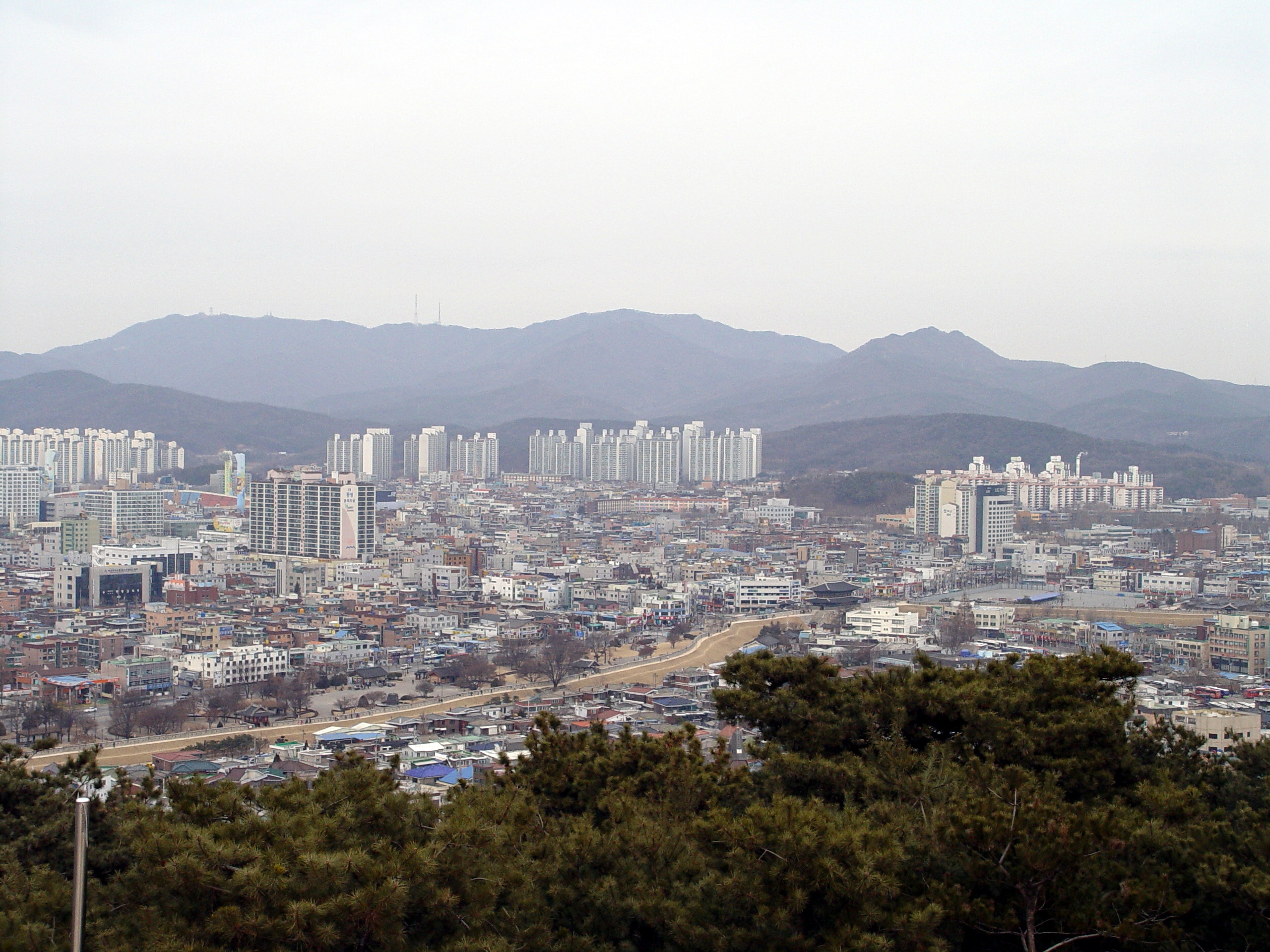 광교산