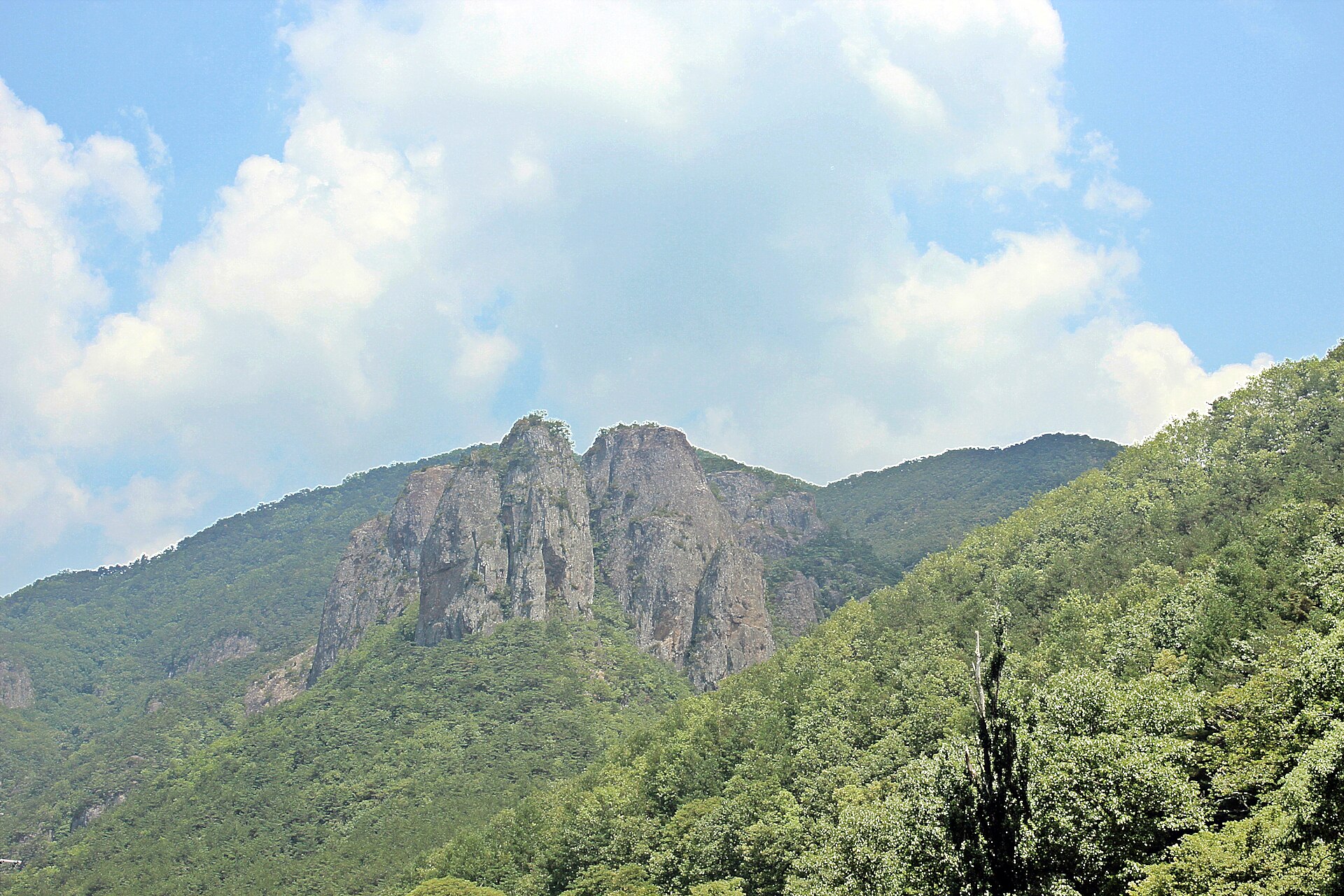 주왕산